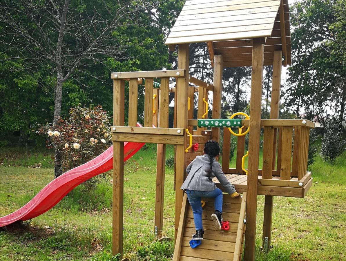 Casa Das Palmeiras-Pedagogic Farm Villa Mangualde Eksteriør billede